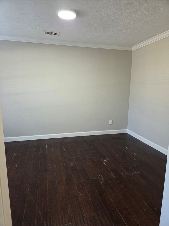 Photo - 14743 Charlmont Dr