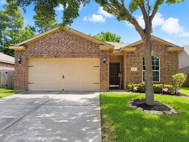 Building Photo - 38106 Sweetwater Cir