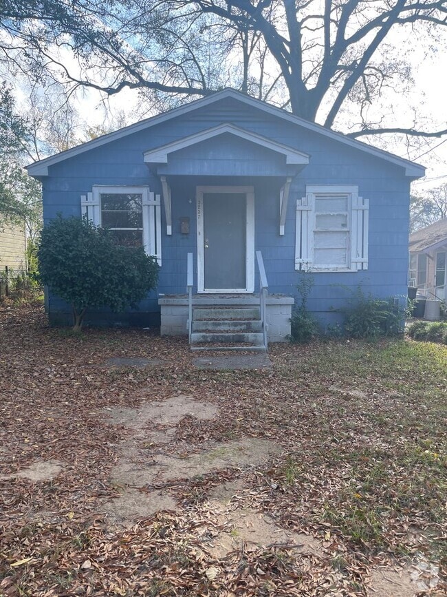 Building Photo - Ask about our first month special!! Rental