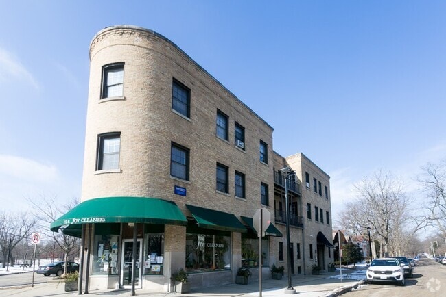 Building Photo - 733 Judson Ave Rental