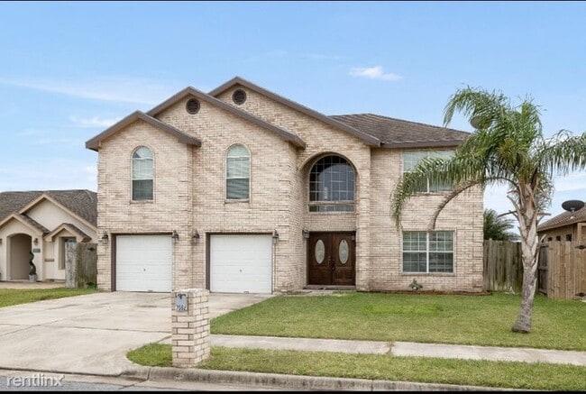 Building Photo - 7562 Cedar Ave