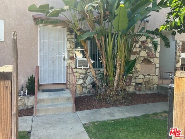 Photo - 4505 Murietta Ave Unit 2