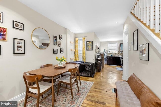 Photo - 1615 Cadwallader St