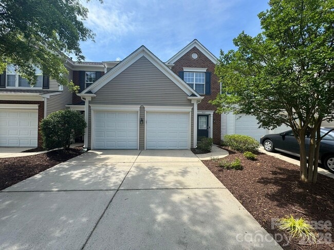Building Photo - 9007 Bishop Crest Ln
