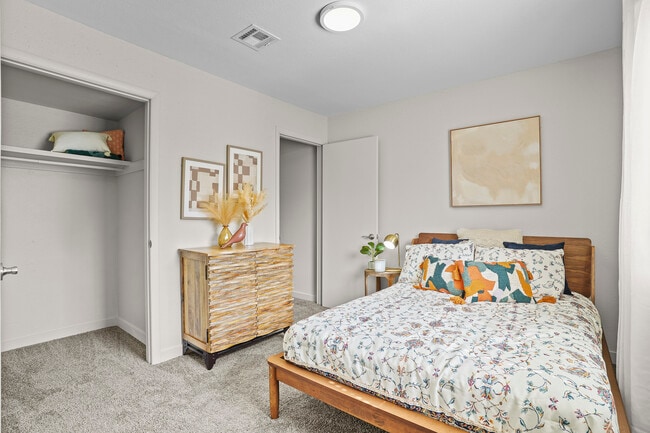 2nd Bedroom