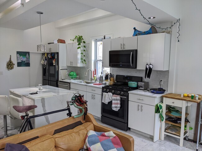 Photo - 146 Columbia St Unit 1