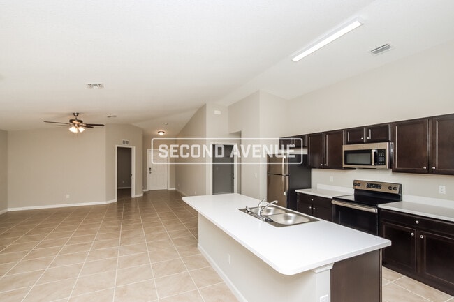 Photo - 850 Algaringo Ave SE