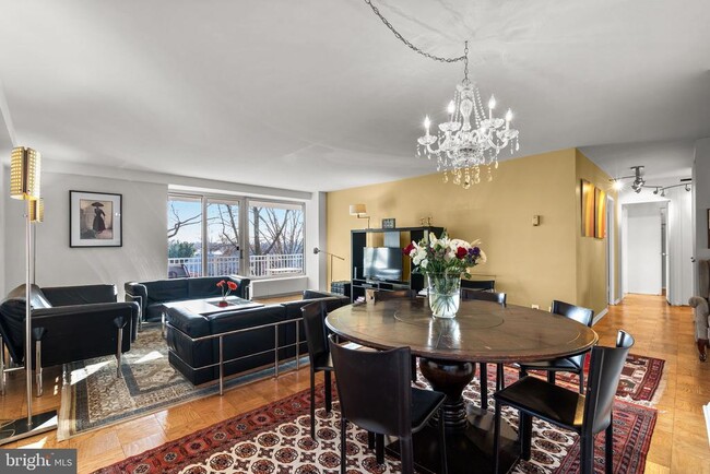 Photo - 1435 4th St SW Unit B211