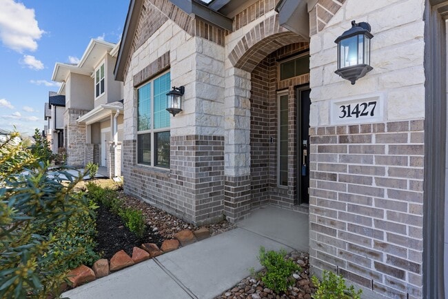 Photo - 31427 Vineyard Creek Dr