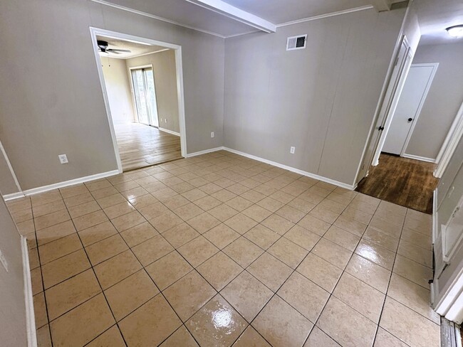Photo - 3712 Merritt St