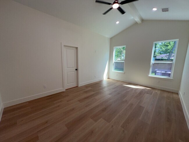 Photo - 7956 Bonaire St Unit 7956 Bonaire St -  A