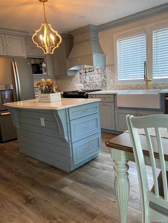 Photo - 286 Beachview St