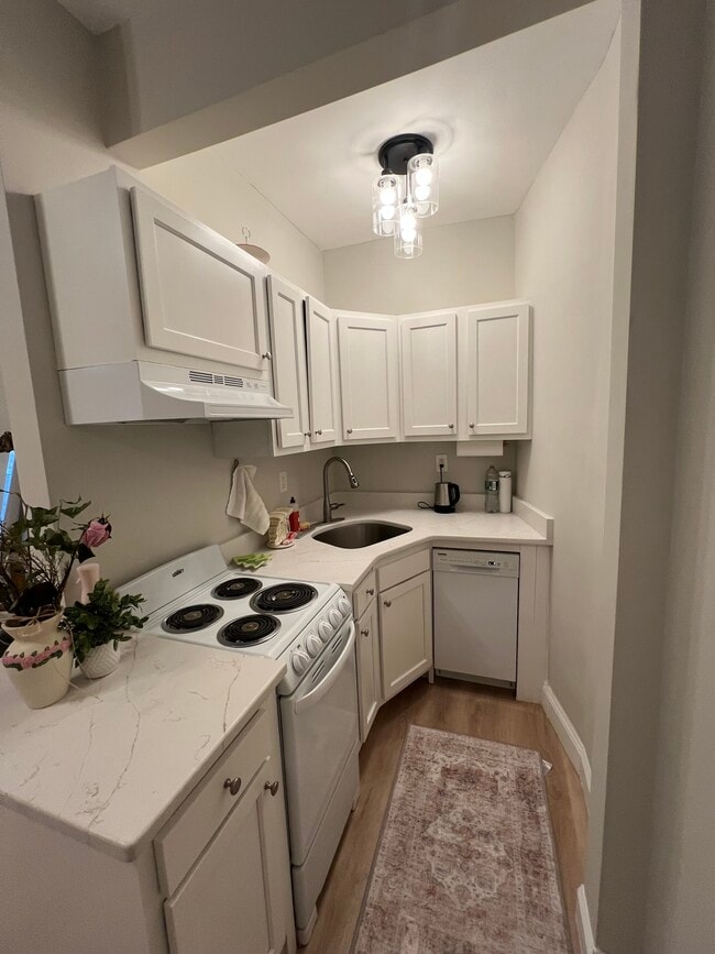 Photo - 38 Hemenway St Unit 25