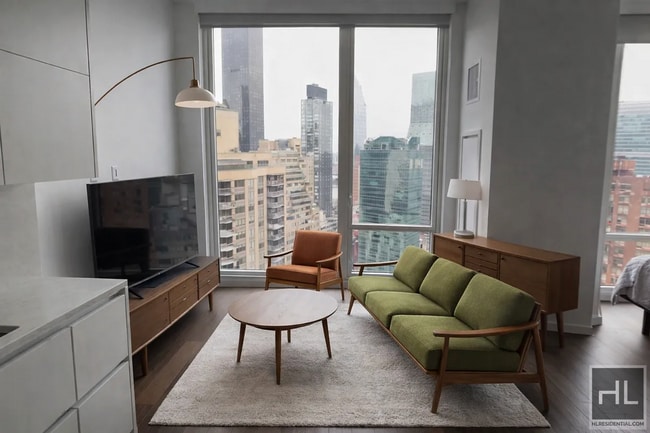 Building Photo - East 44th Street