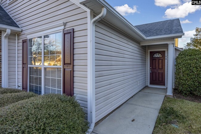 Photo - 94 Currant Ln