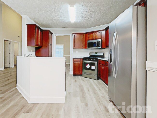 Photo - 110 Brooks Cir