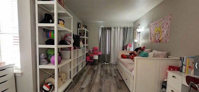 Photo - 3671 Villa Knolls E Dr