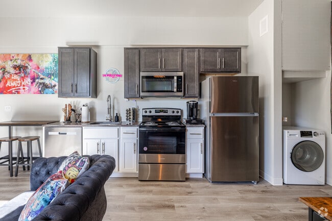 Studio - 592SF - Kitchen