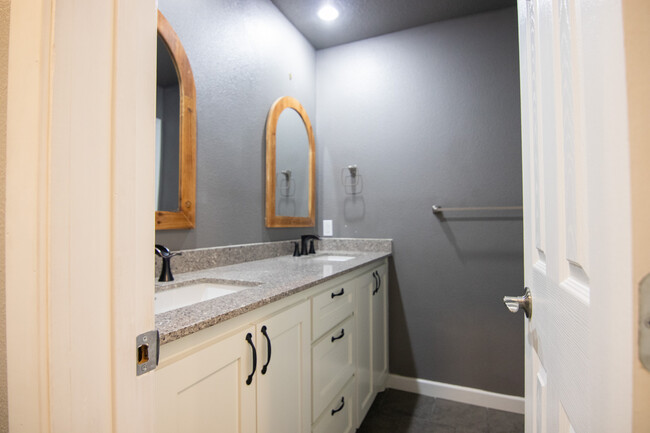 Photo - 7575 Chelsea Pl