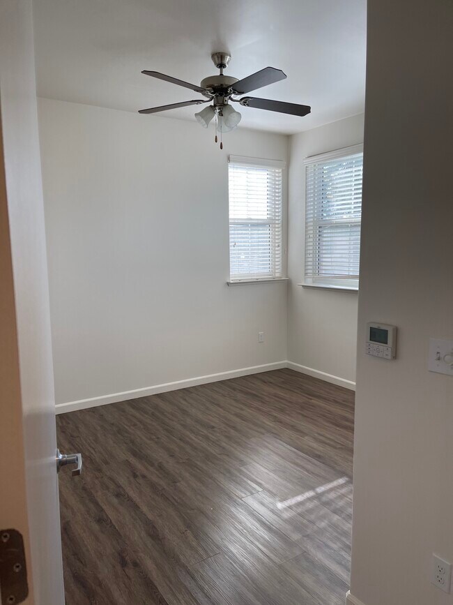 Bedroom - The Georgia