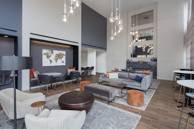 Social Lounge - The Reserve at Evanston Rental