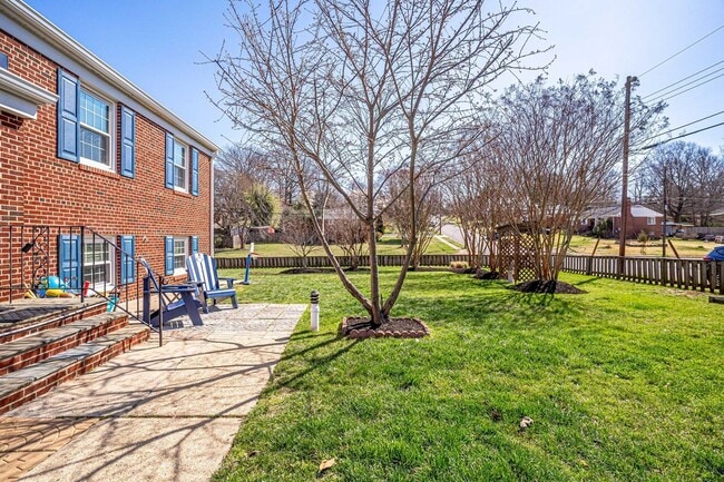 Photo - 7601 Mendota Pl