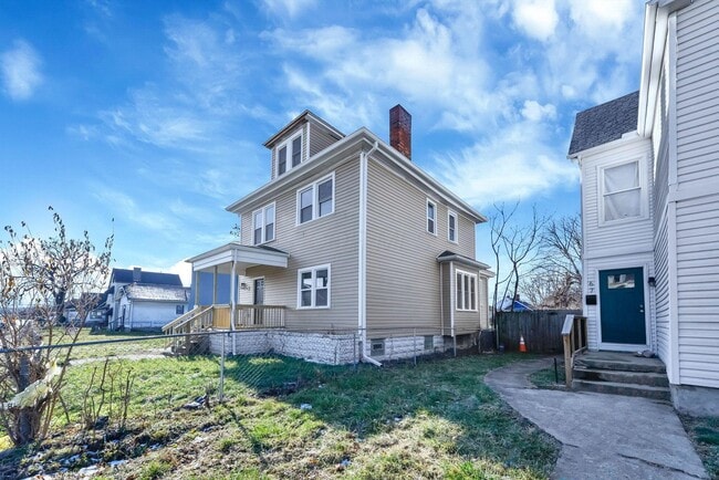 Photo - 63 Stevens Ave