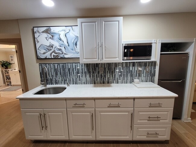 21 Lenape Dr