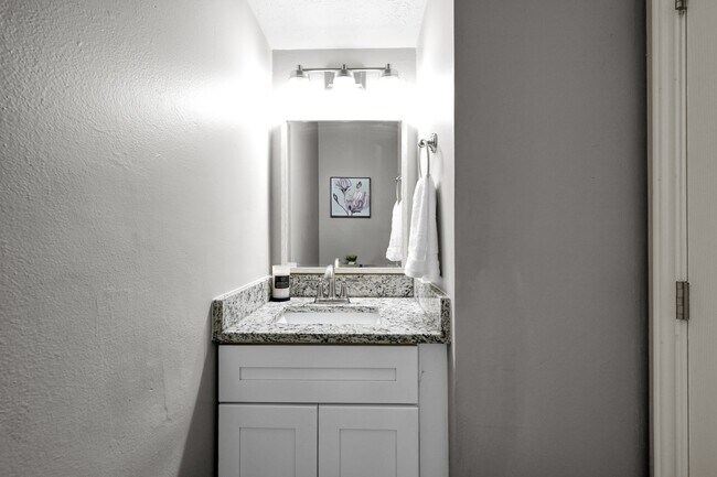 Photo - 8226 Autumn Willow Dr