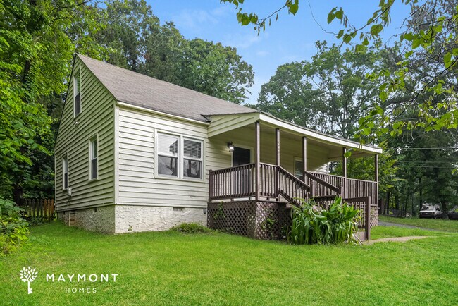 Photo - 245 Pinehurst Dr