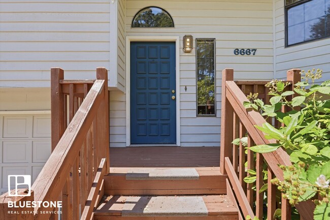 Photo - Sweet and spacious home in Beaverton with a garage and large fenced yard available now!
