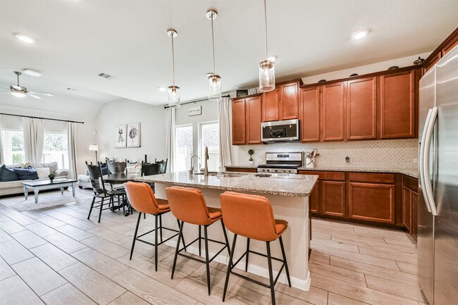 Photo - 533 Winburn Tide Ln