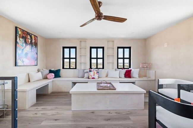 Photo - 2701 Bumble Bee Dr Unit ID1262282P