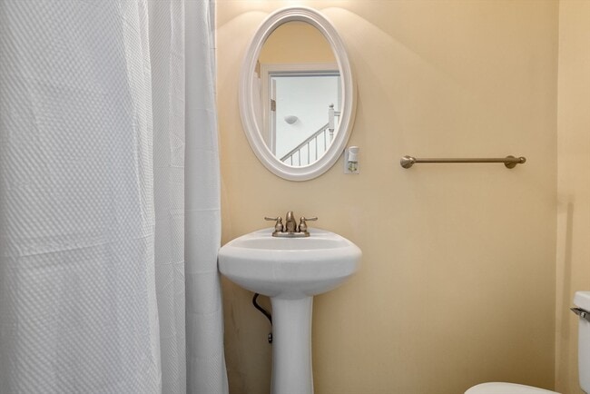 Photo - 25 Magnolia Ln