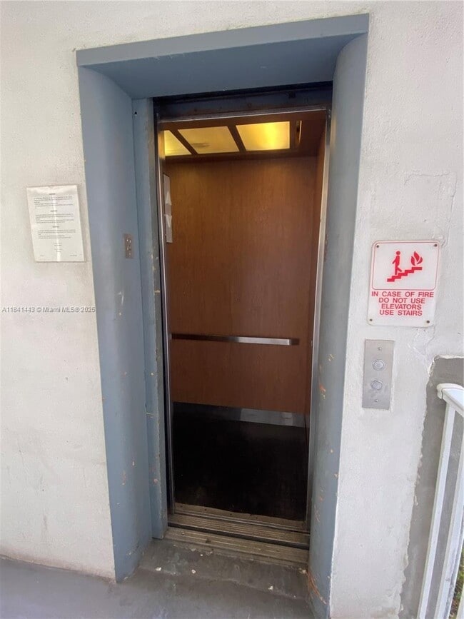 Photo - 15600 NE 6th Ave Unit 29A