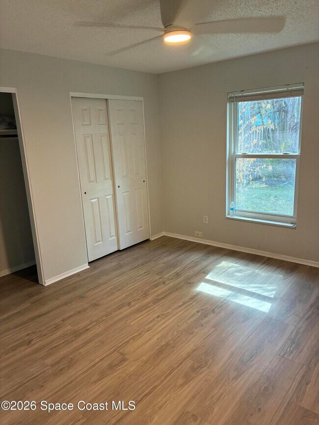 Photo - 131 NE 2nd St