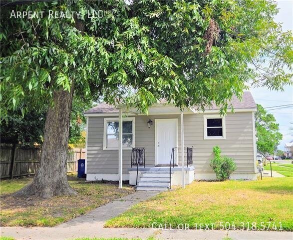 Building Photo - 2501 Delille St
