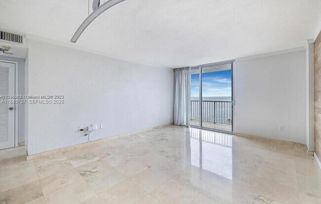 Photo - 150 SE 25th Rd Unit 10H