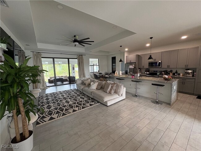 Photo - 2606 10th St SW