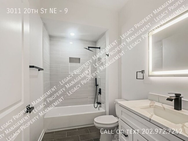 Photo - 3011 20th St NE Unit 9