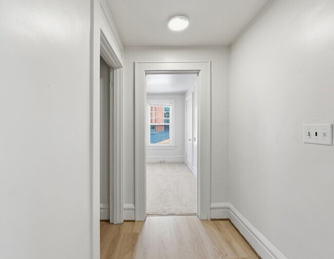 Photo - 1511 Perry St Unit 2