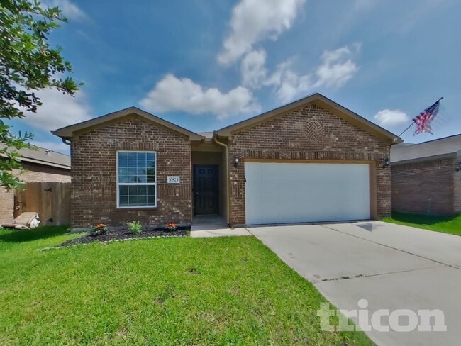 Photo - 10823 Spring Brook Pass Dr