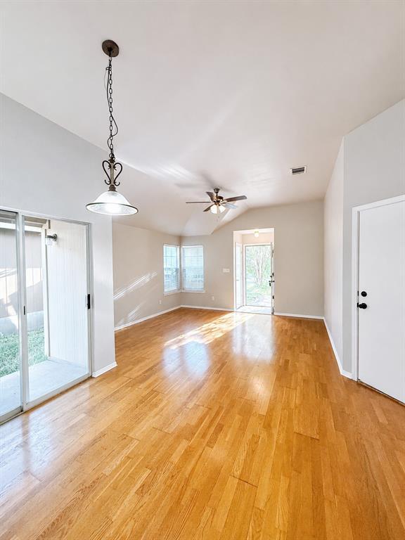 Photo - 1581 Parkfield Cir