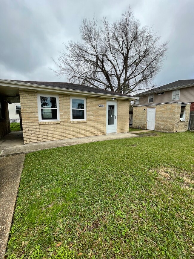 Photo - 7927 Danube Rd Apartment Unit 7927