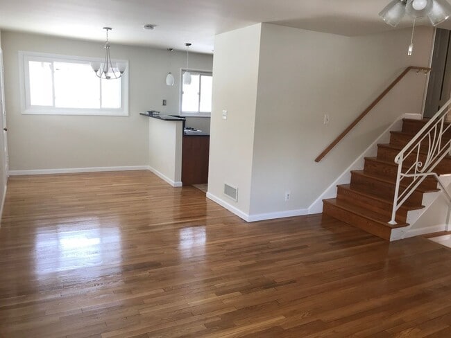 Photo - 3510 Astoria Ct