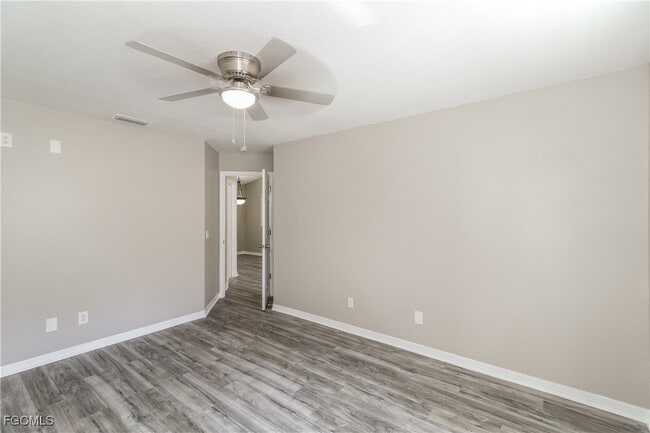 Building Photo - 1619 Geranium Ave