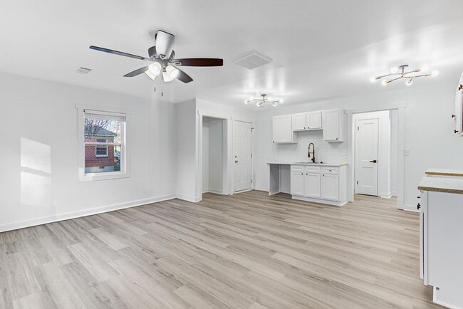 Photo - Beautifully Updated Home in East Memphis