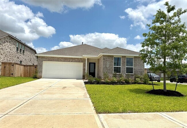 Photo - 28502 Great Saddle Trl House