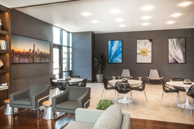 3 Journal Square apartments — community photo