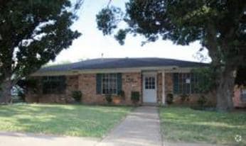 Building Photo - 3 Bedroom House in Plano, TX